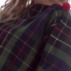 Poncho Cuadros Escoceses